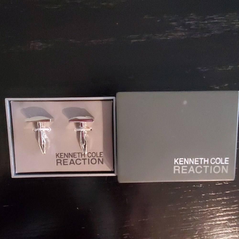 Kenneth Cole mens silver cuff links